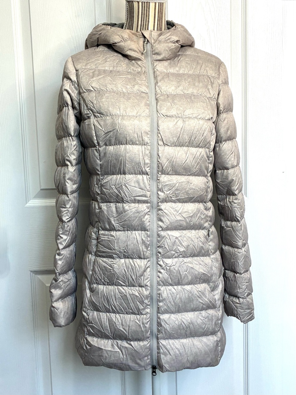 Eddie Bauer EB650 Down Puffer Parka Jacket Coat Women's Small Hooded 2 Way Zip